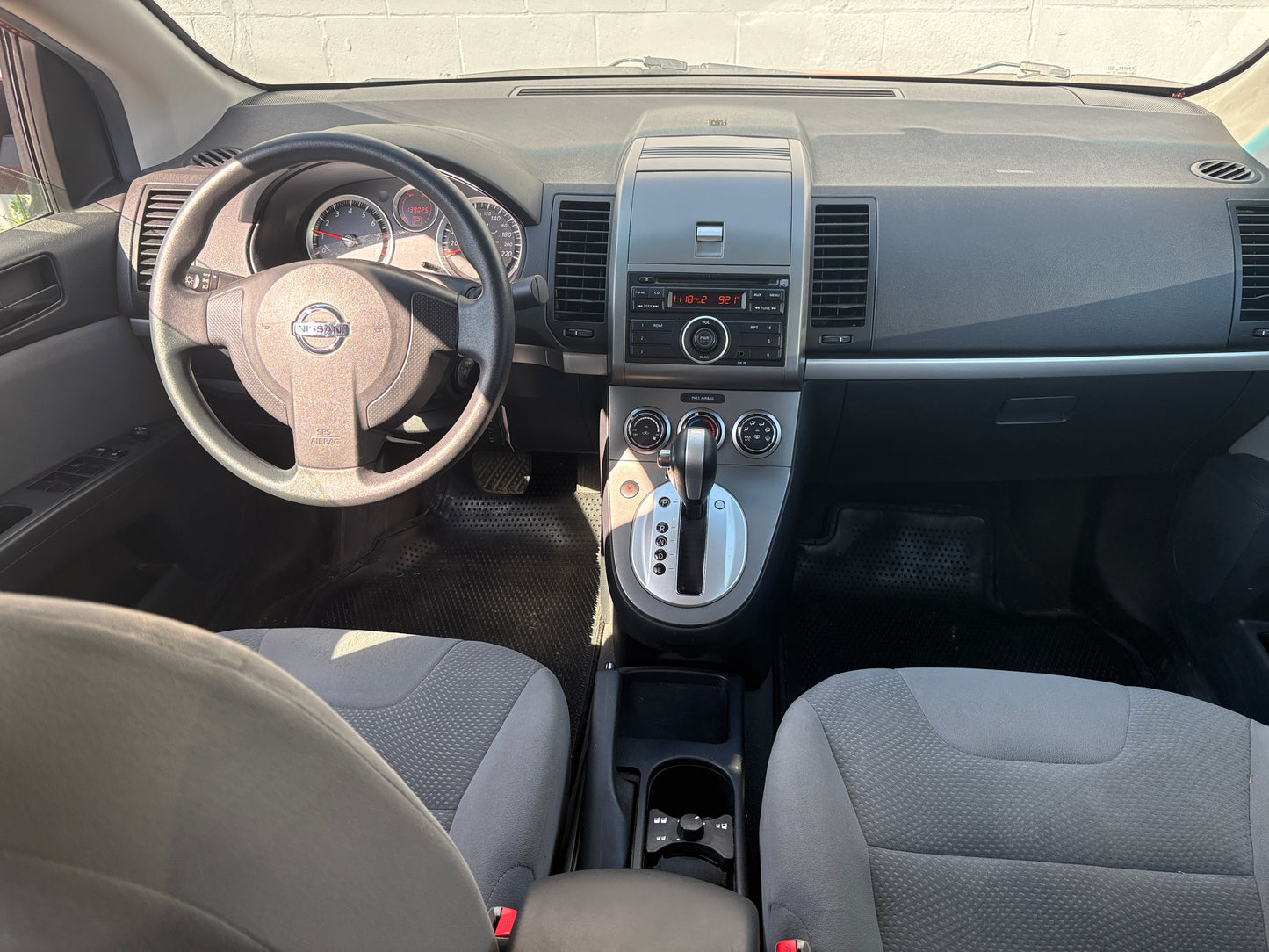 2010 Nissan Sentra 2.0 -Auto Loaded 139,KM -Warranty!