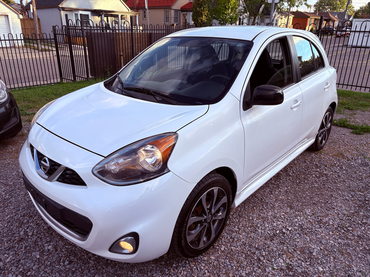 2015 Nissan Micra SR -Auto Loaded -185,KM -Warranty!