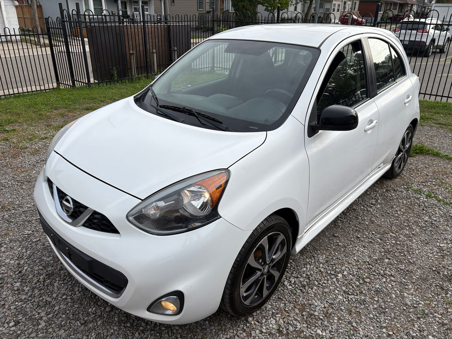 2015 Nissan Micra SR -Auto Loaded -185,KM -Warranty!