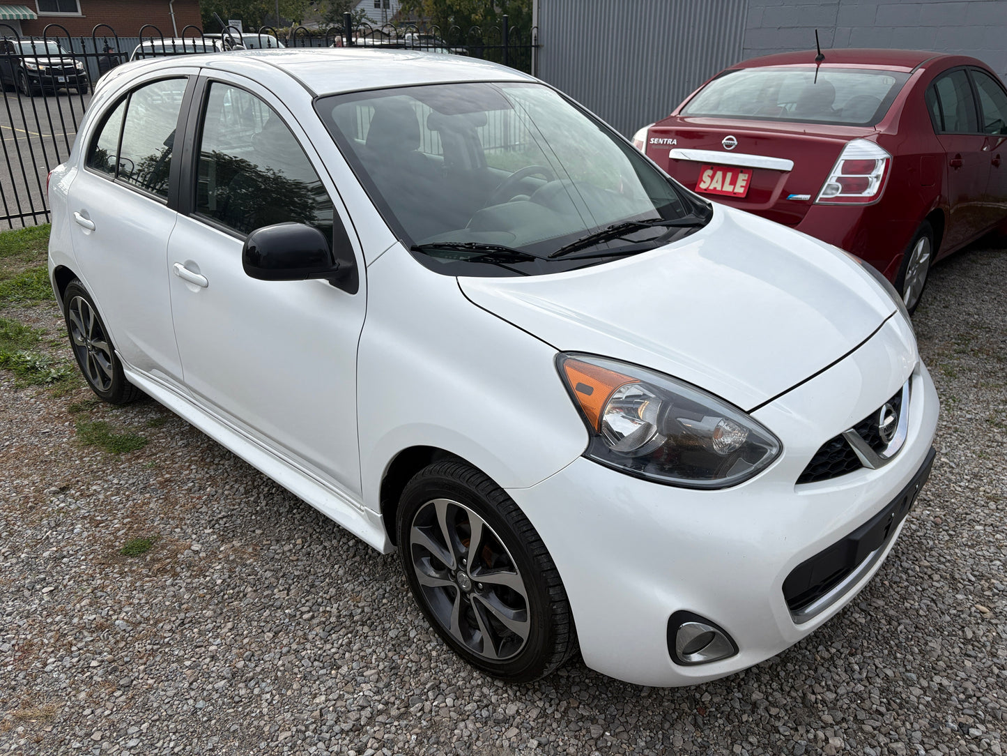 2015 Nissan Micra SR -Auto Loaded -185,KM -Warranty!