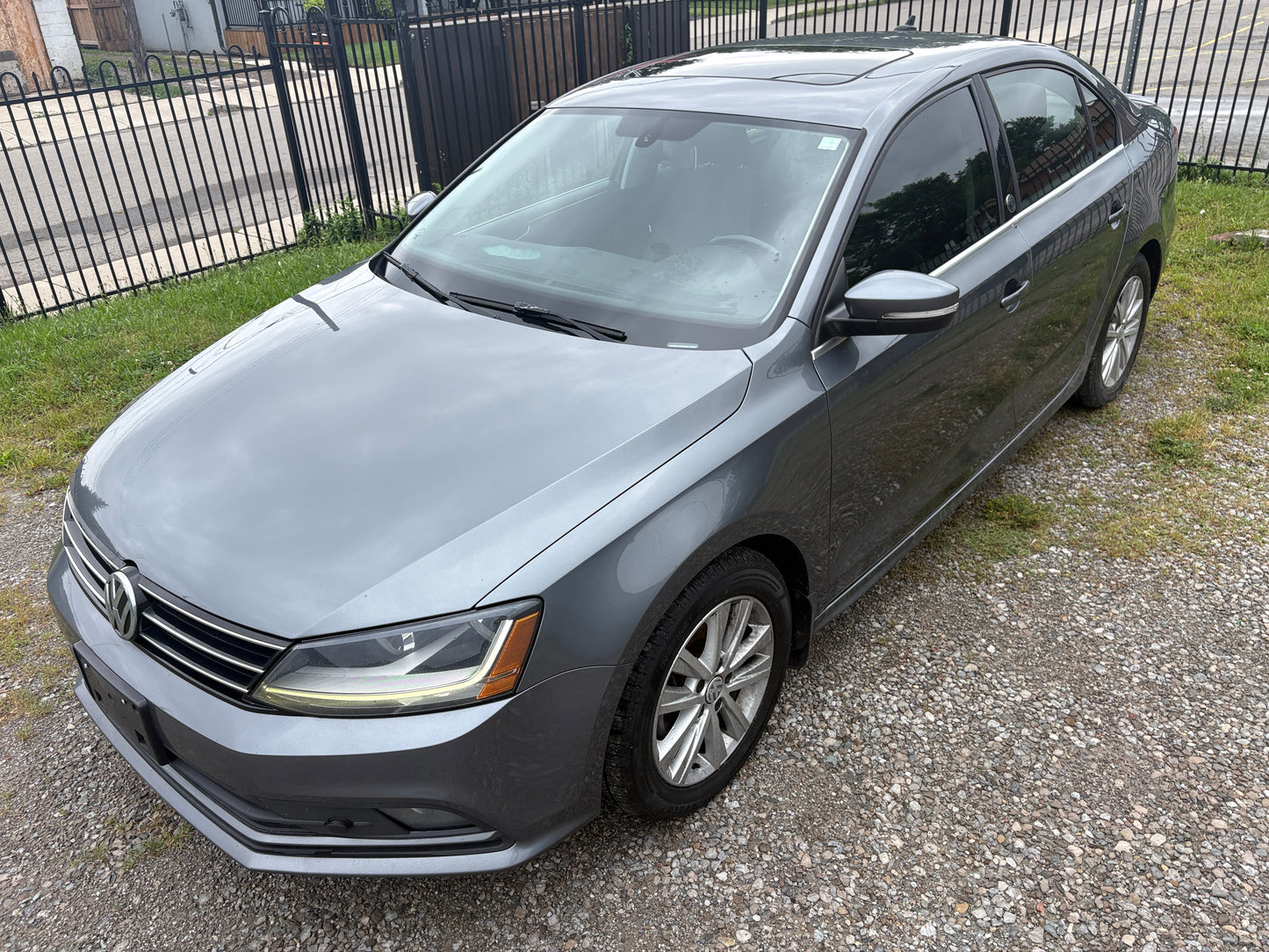 2017 VW Jetta 1.4 TSI Wolfburg Ed. -5spd. A/C Loaded 200,KM!