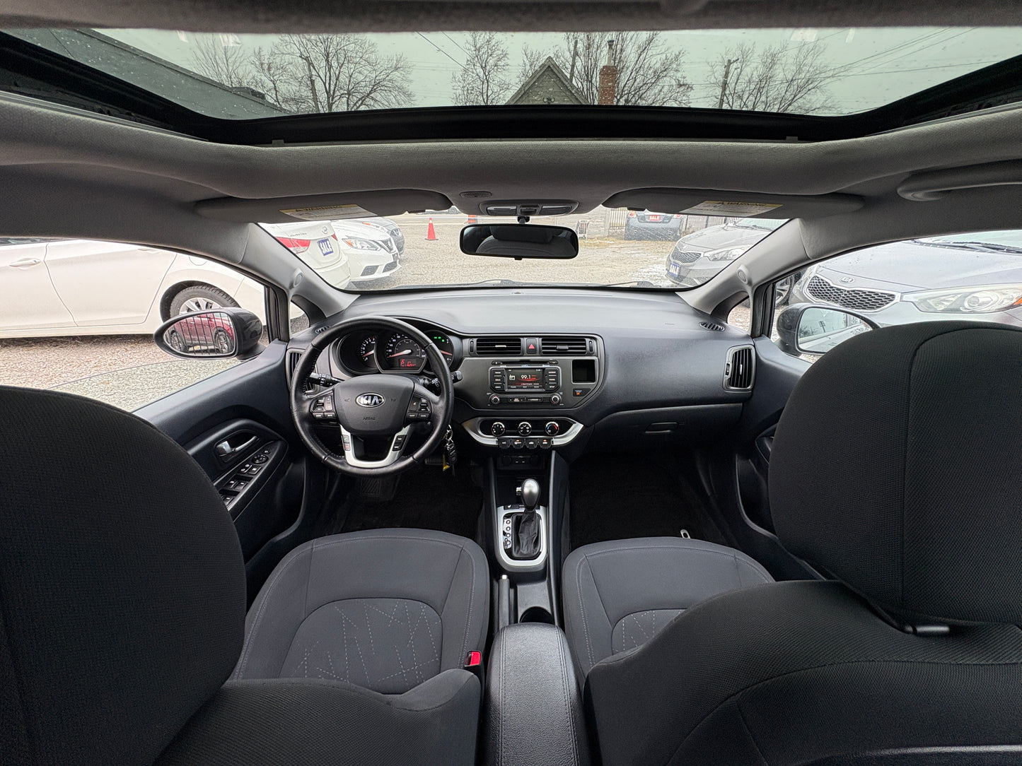 2013 KIA RIO5 EX