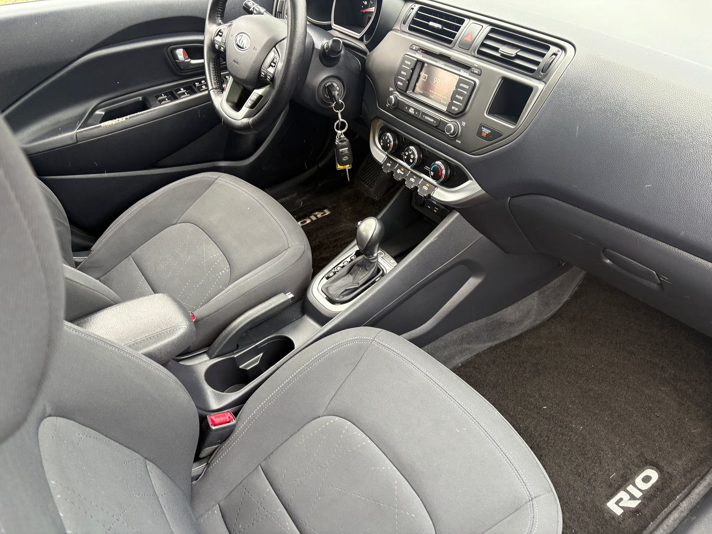 2013 KIA RIO5 EX
