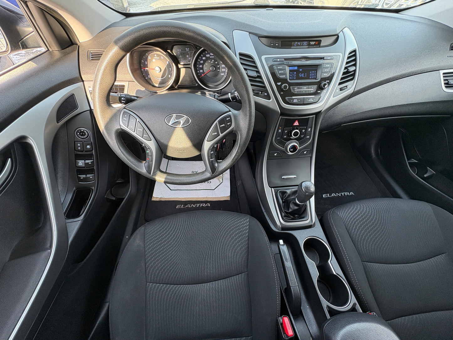 2015 Hyundai Elantra GL -6SPD A/C Loaded 168,KM -Warranty!