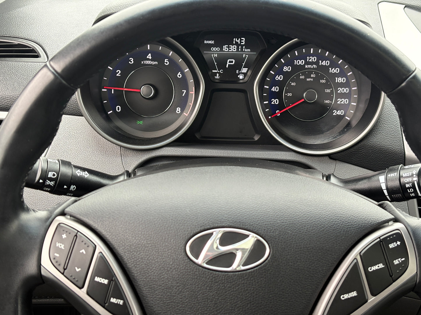 2013 Hyundai Elantra GLS -Auto Sunroof Loaded 163,KM!