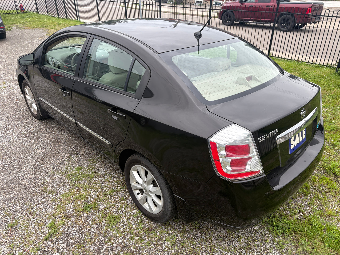 2010 Nissan Sentra SL -Auto SunRoof Loaded 188,KM!