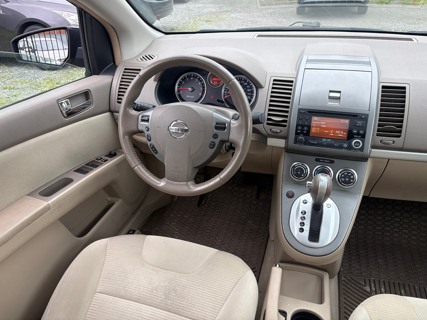 2010 Nissan Sentra SL -Auto SunRoof Loaded 188,KM!