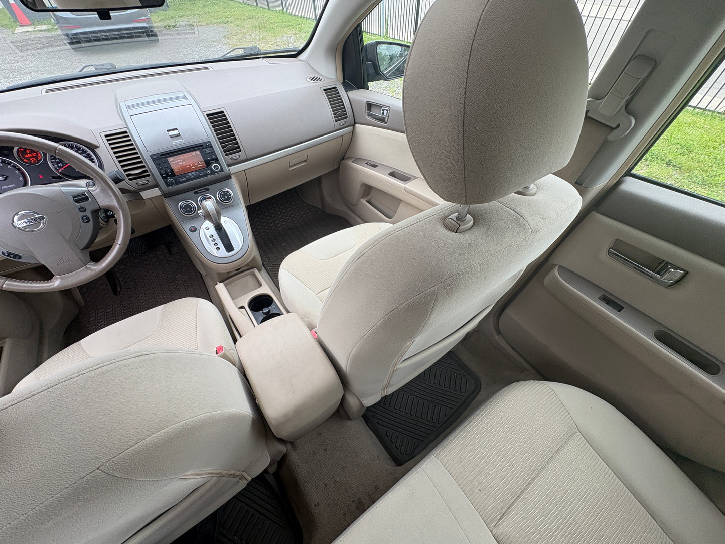 2010 Nissan Sentra SL -Auto SunRoof Loaded 188,KM!