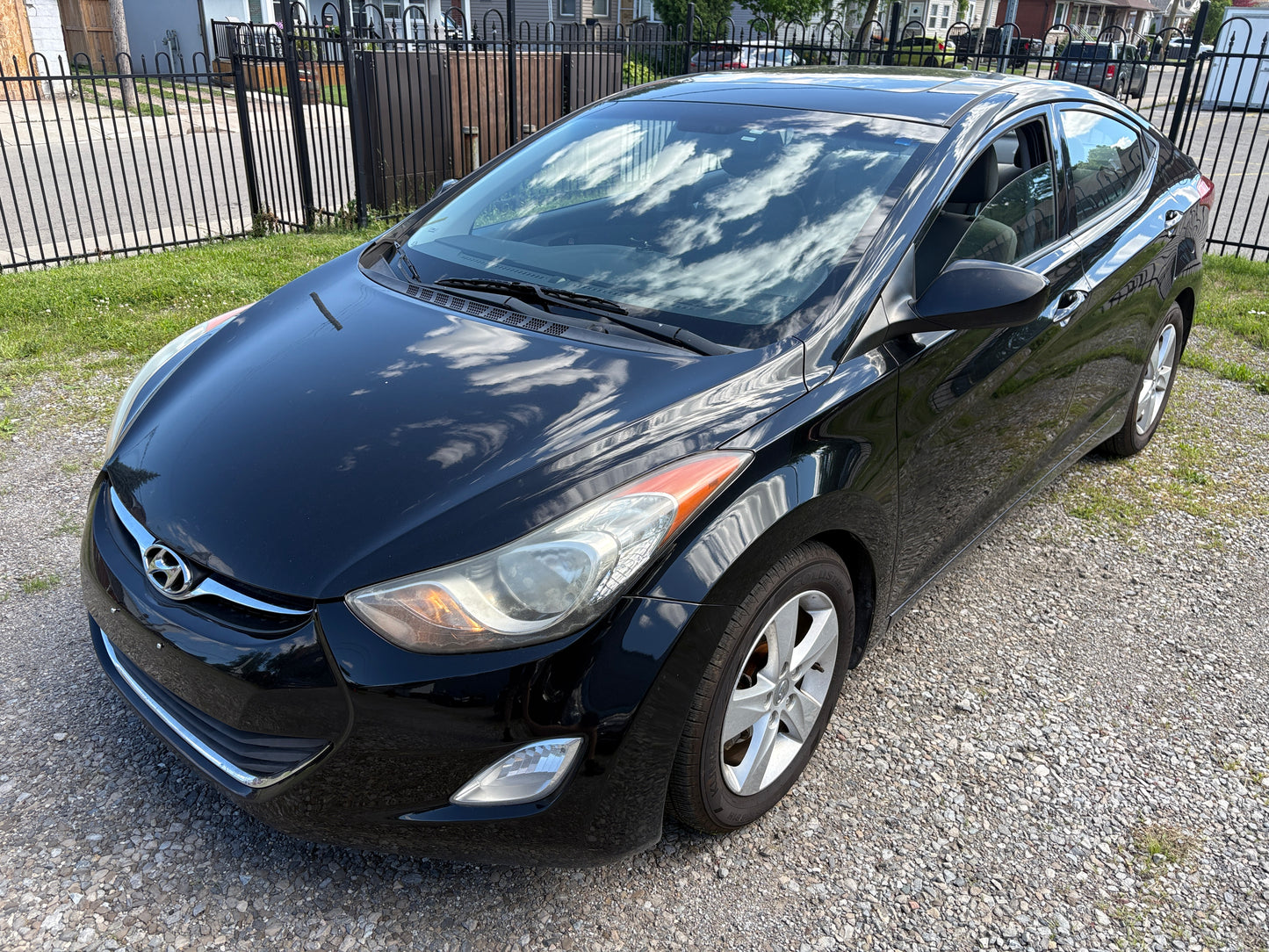 2013 Hyundai Elantra (Deal Pending)