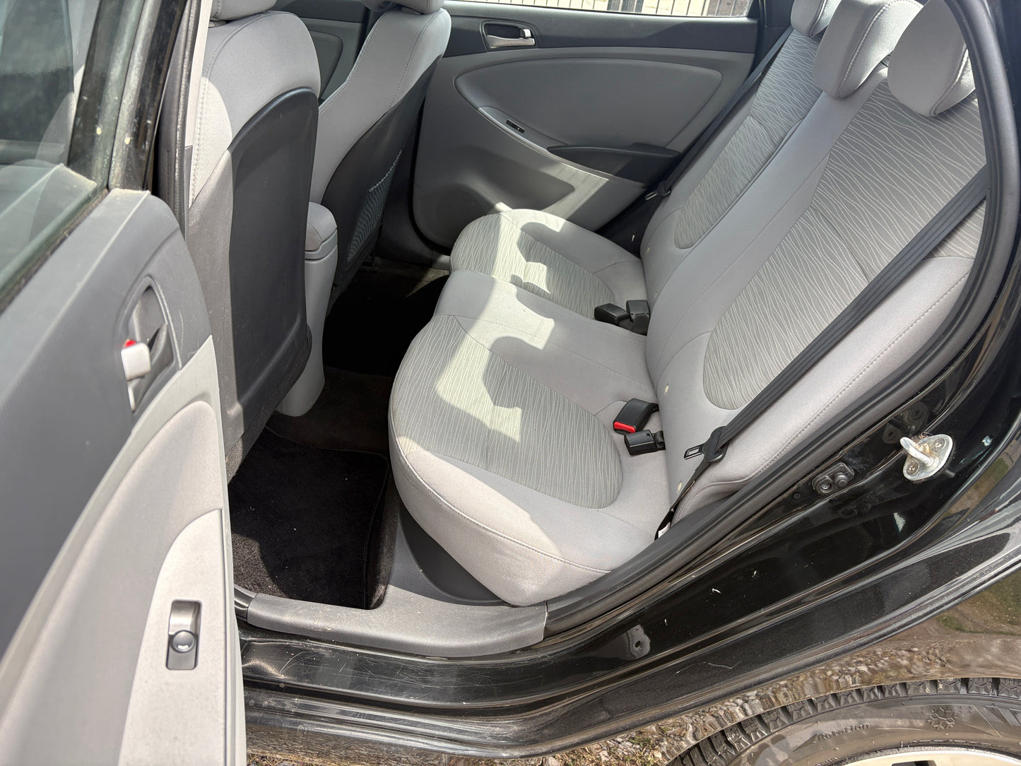2017 Hyundai Accent SE -Auto SunRoof Loaded -167,KM