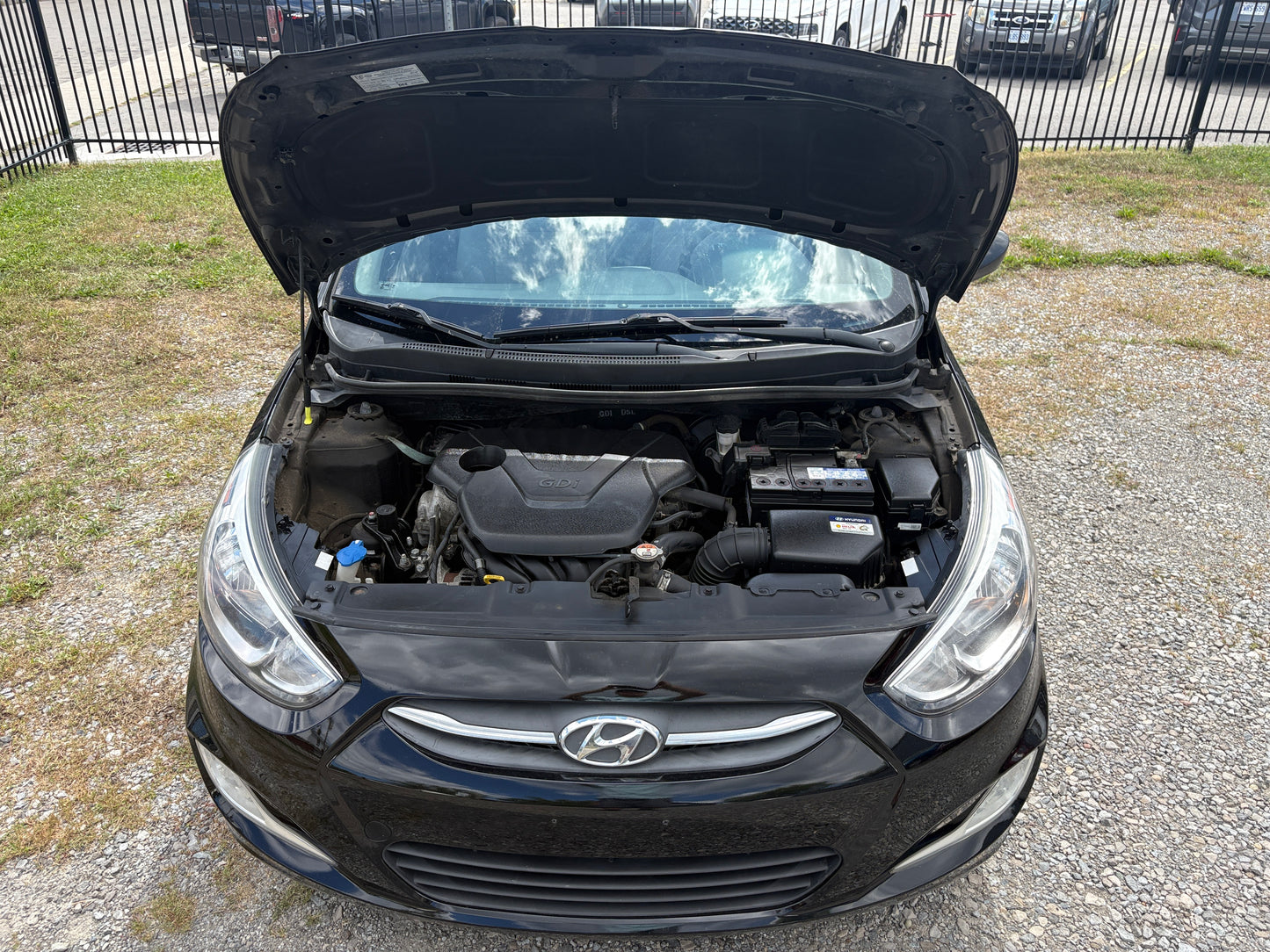 2017 Hyundai Accent SE -Auto SunRoof Loaded -167,KM