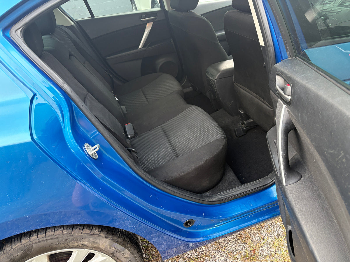 2012 Mazda Mazda3 GS -Manual Loaded -217,KM