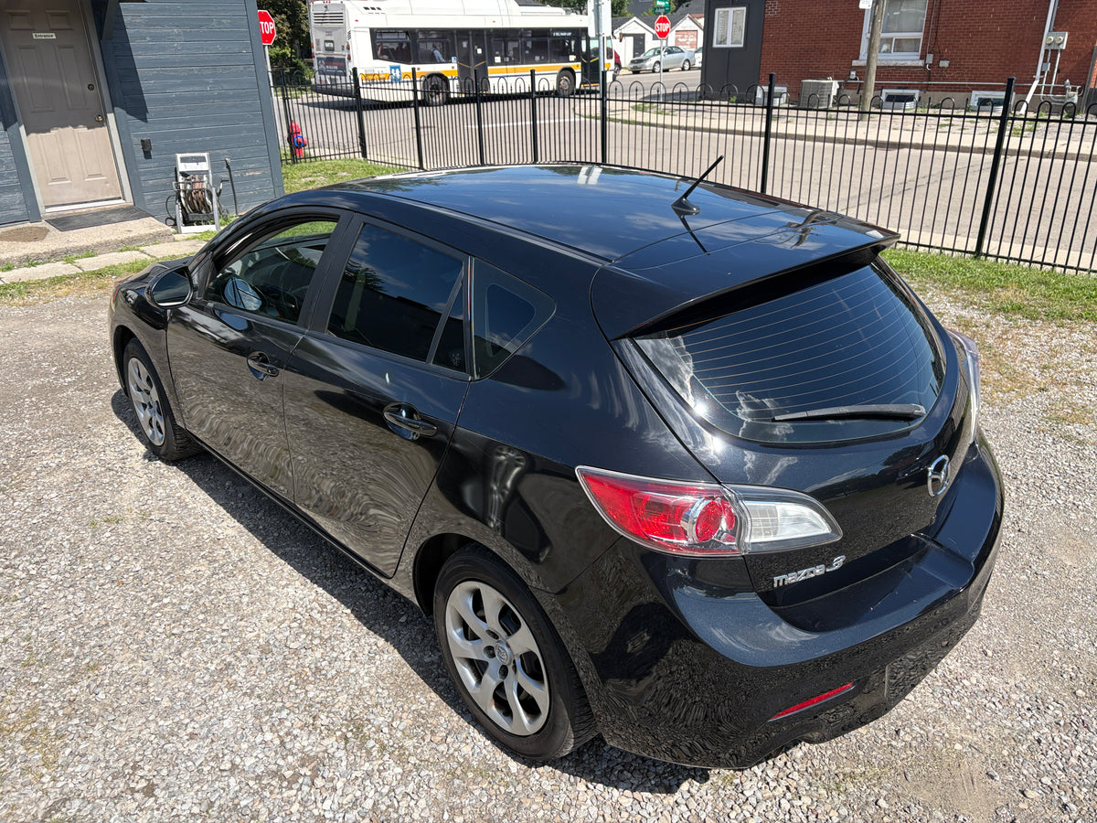 2012 Mazda Mazda3 GX -Automatic Loaded -175,KM