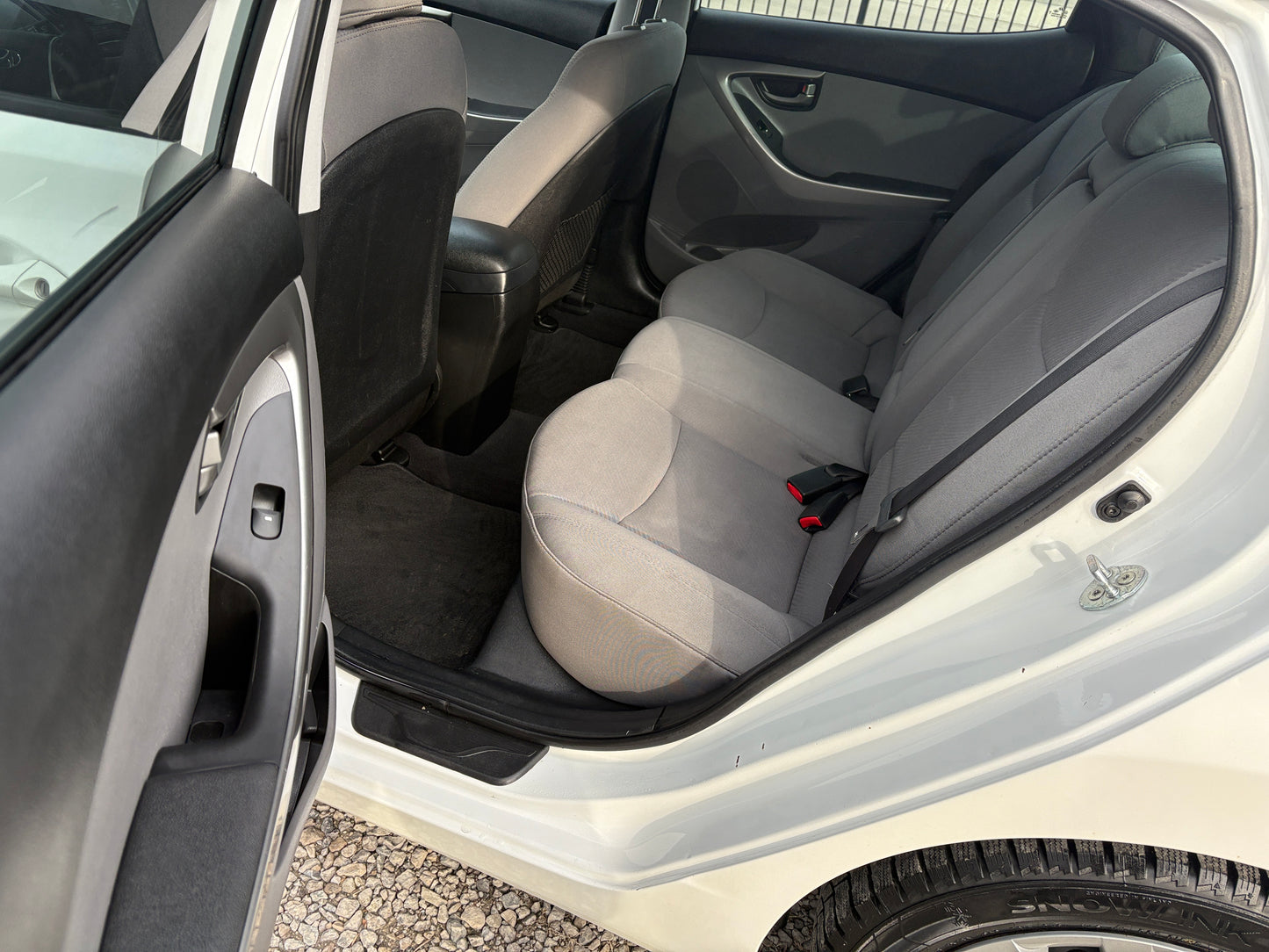 2013 Hyundai Elantra GLS -Manual 6spd Loaded 136,KM -Warranty!